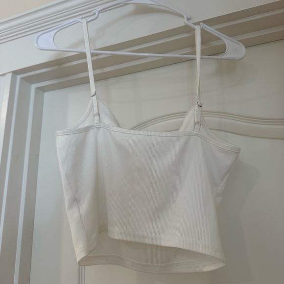 2 Black and White Camisoles - Picture 6 of 8